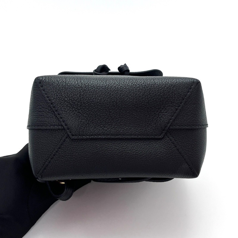 LV lockme mini黑金全皮 小書包後背包15*19*10 98新配件塵袋-4