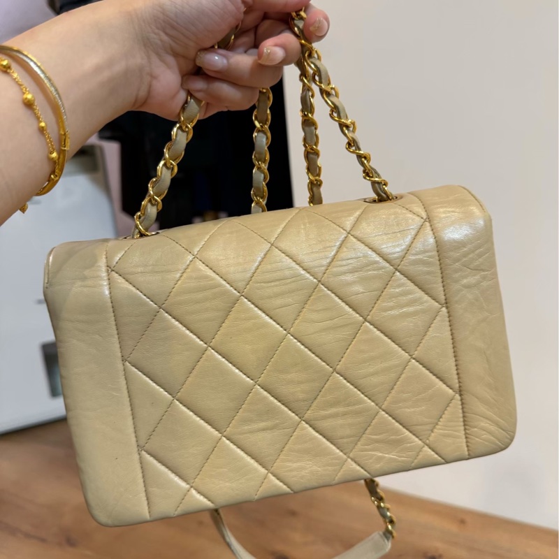 CHANEL VINTAGE 經典 diana 黛安娜 米色 奶茶色 羊皮金釦 戴妃包 黛妃包 斜背包 肩背包 手提包-25