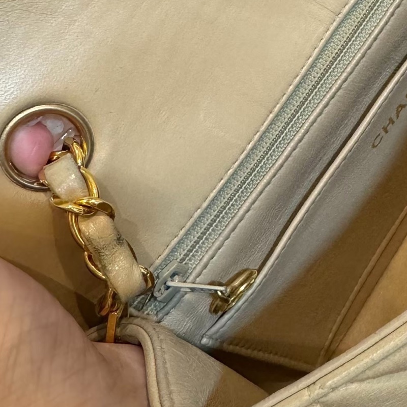 CHANEL VINTAGE 經典 diana 黛安娜 米色 奶茶色 羊皮金釦 戴妃包 黛妃包 斜背包 肩背包 手提包-45