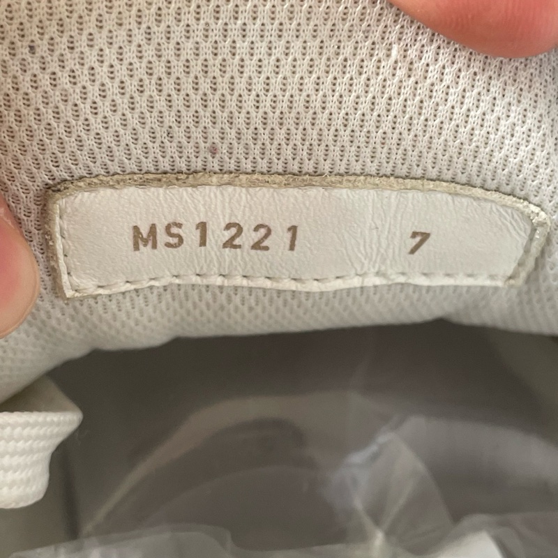 Louis Vuitton路易威登trainer黑白熊貓 41碼-4