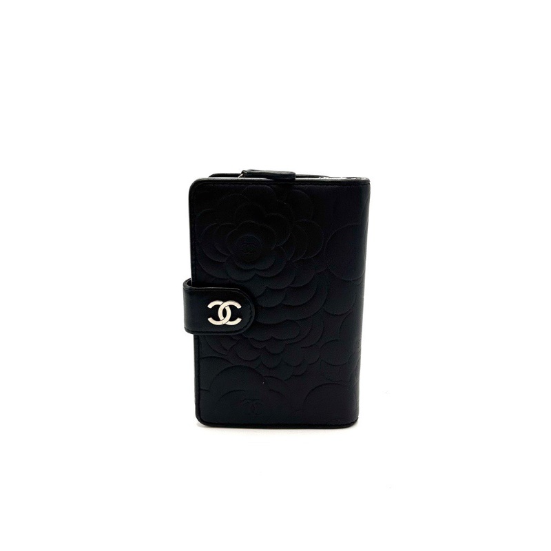 CHANEL拼色銀扣山茶花錢包10*15*2 98新配件塵袋-1