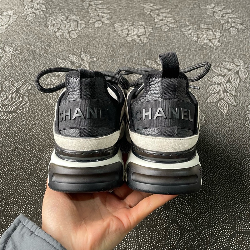 chanel香奈兒黑白運動鞋37碼-2