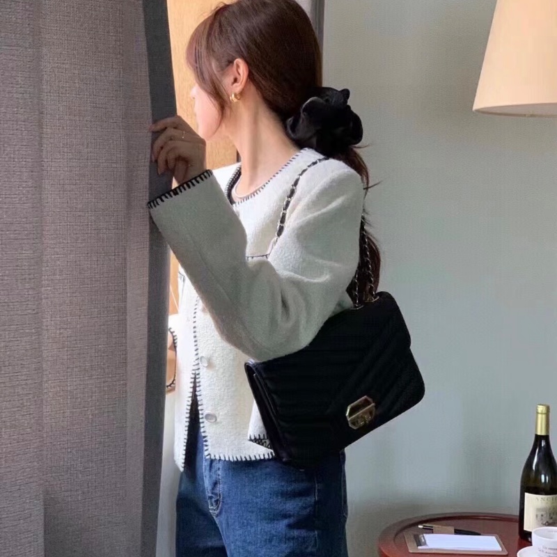 CHANEL黑銀2.55系列肩背斜背郵差包30*17*7 98新配件塵袋保卡-0