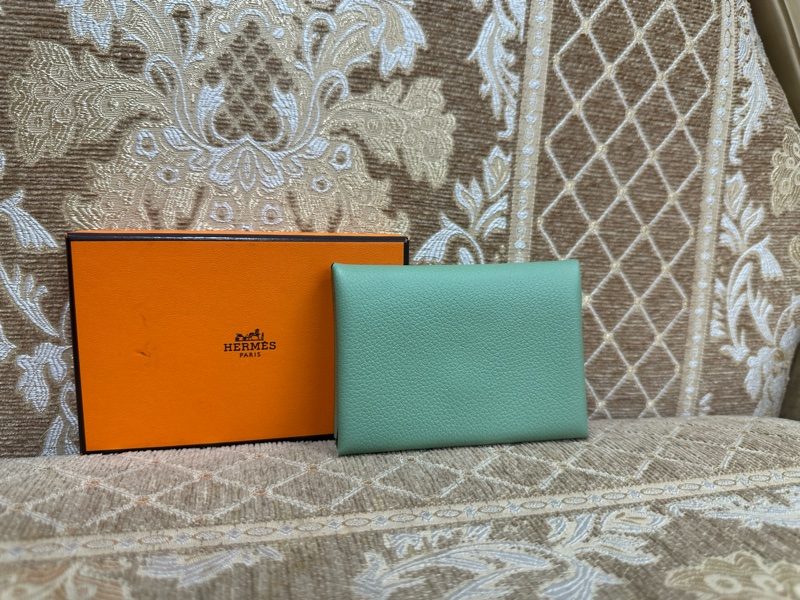 Hermes 31牛油果綠Evercolor銀釦Calvi Duo零錢卡包H083035CK31-0
