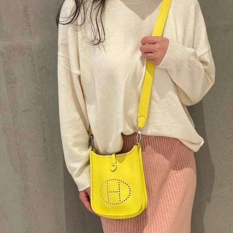 HERMES 檸檬黃銀扣伊芙琳mini肩背斜背包16*18*5 98新配件盒子塵袋