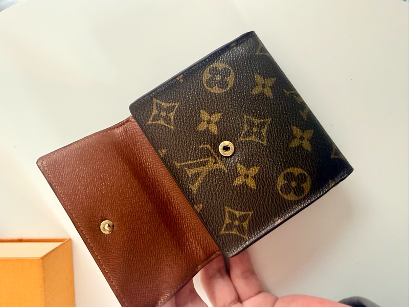 ✔️LV Louis Vuitton 路易威登 Monogram M61652 原花金扣三折零錢短夾-5