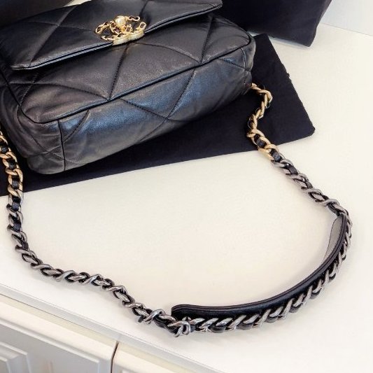 近新品 香奈兒/Chanel 黑金大菱格19bag枕頭包小號鏈條包-9