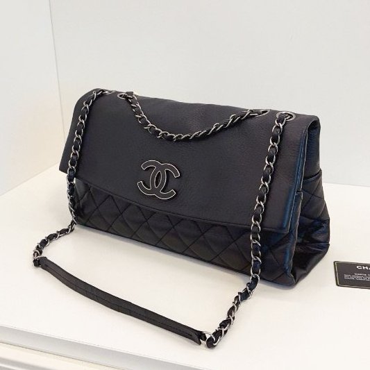 香奈兒/Chanel 全黑soblack Pharrell翻蓋大信封鏈條包-3