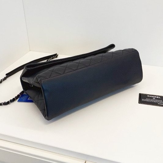 香奈兒/Chanel 全黑soblack Pharrell翻蓋大信封鏈條包-4