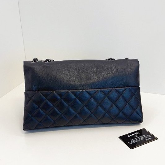 香奈兒/Chanel 全黑soblack Pharrell翻蓋大信封鏈條包-6