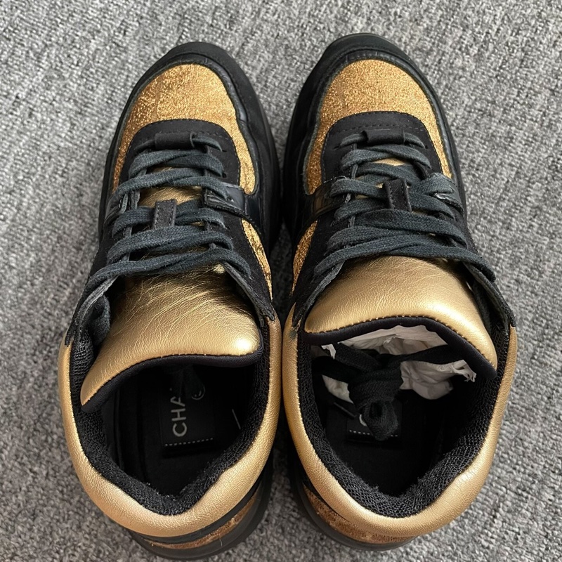 Chanel香奈兒雙C黑金運動休閒鞋 36碼-2