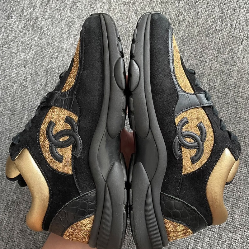 Chanel香奈兒雙C黑金運動休閒鞋 36碼-6