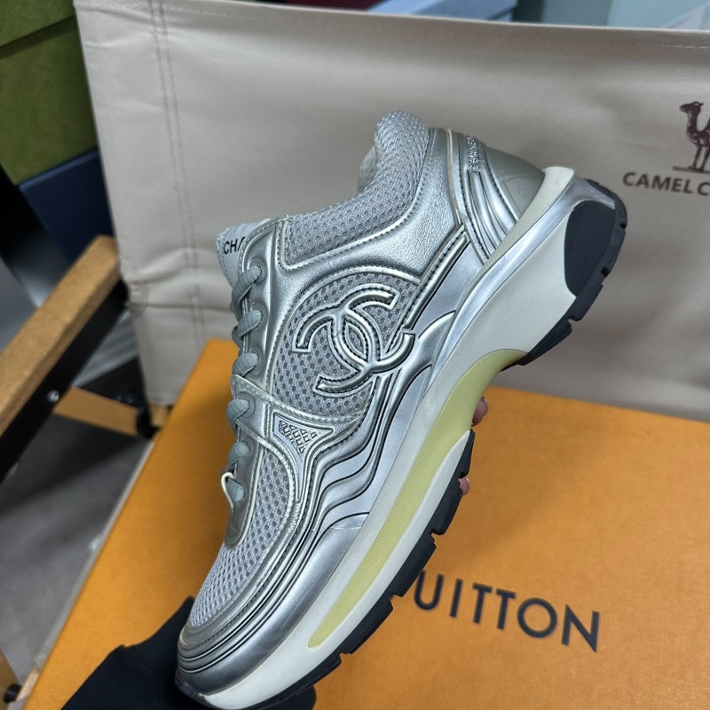 CHANE香奈兒 皮革徽標銀角大王運動休閒鞋 白銀色  36.5碼-3