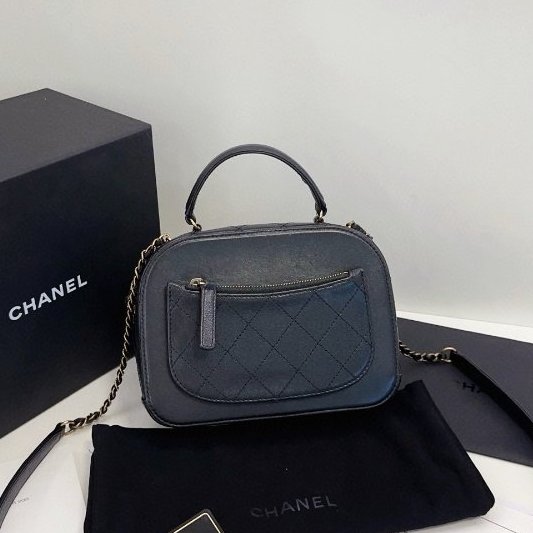 香奈兒/Chanel 黑金牛皮複古大雙C小蘋果盒子相機包 自帶手提-1