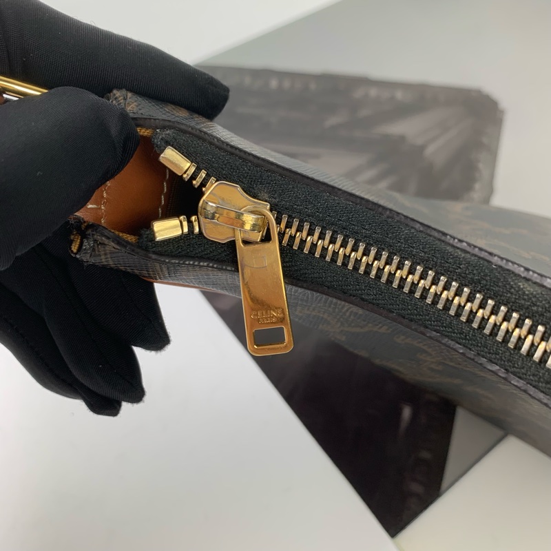 Celine腋下包-7