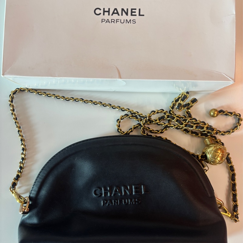 CHANEL化妝包 容量大可裝大號手機、化妝品-0