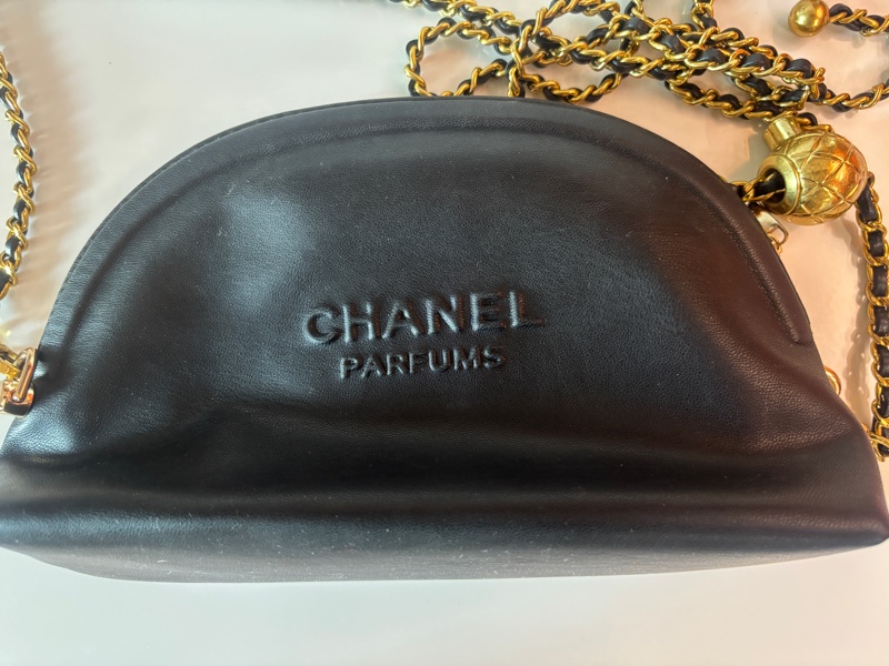 CHANEL化妝包 容量大可裝大號手機、化妝品-4