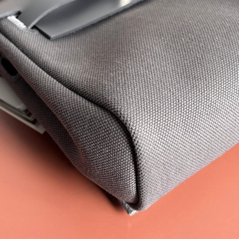 ::HERMES:: 愛馬仕 W刻MINI HERBAG 石板灰皮革 帆布銀釦斜背包-22