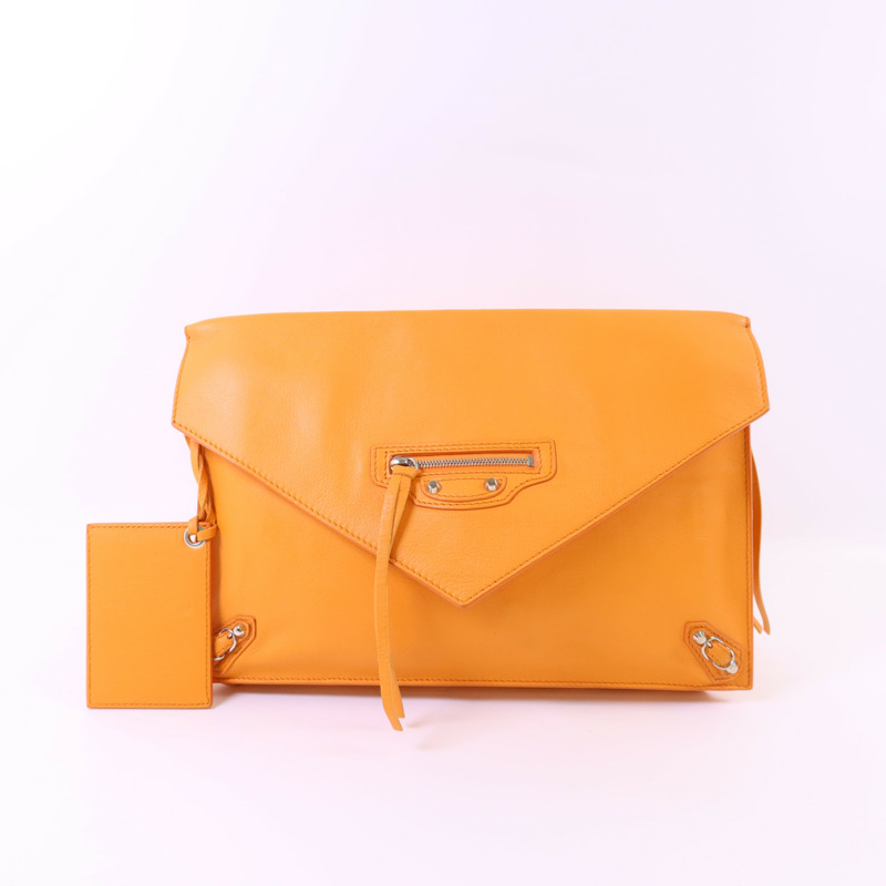 BALENCIAGA 牛皮皮革Clutch Bag銀扣手拿包-15