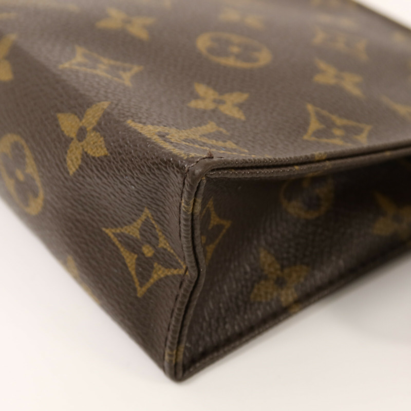LOUIS VUITTON Monogram Toiletry Pouch 19金扣手拿包-9