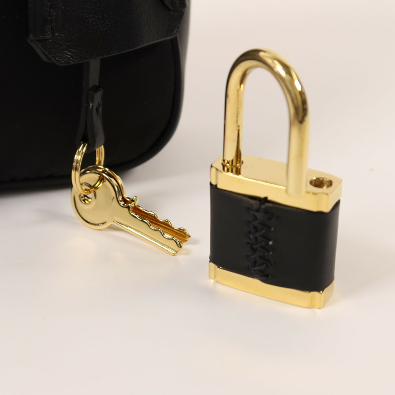 PRADA 尼龍Shoulder Bag金扣肩背袋-16