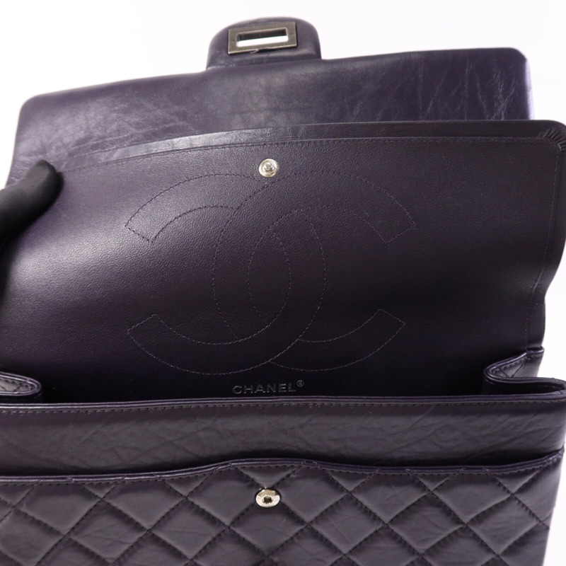 CHANEL 羊皮皮革Chanel 2.55 Large銀扣鏈帶肩背袋-15