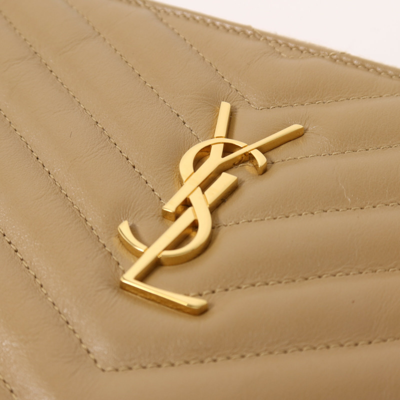 YVES SAINT LAURENT 牛皮皮革Pouch金扣手拿包-15