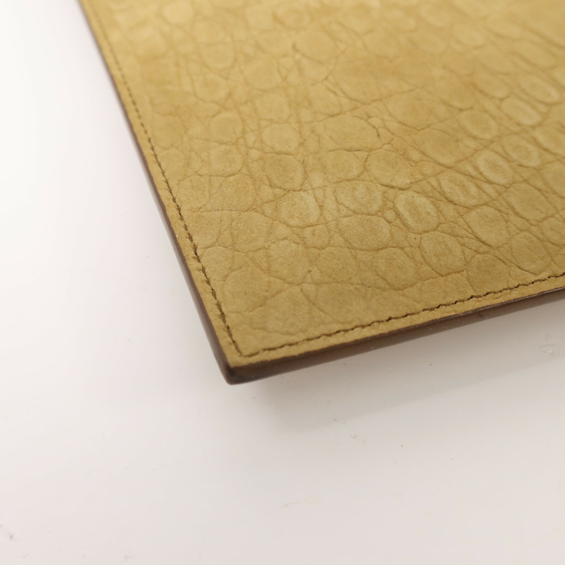 YVES SAINT LAURENT 絨布Pouch金扣手拿包-12