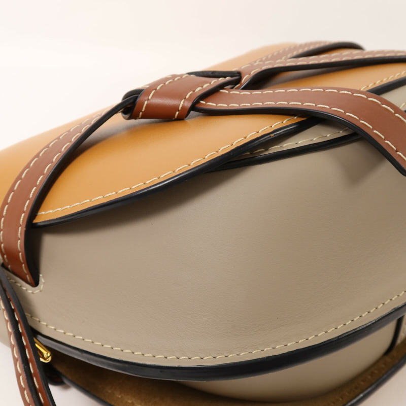 LOEWE 牛皮皮革Gate Small金扣肩背袋-10