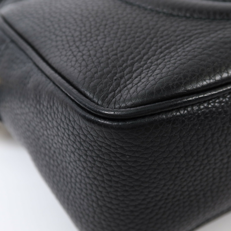 GUCCI 牛皮皮革Soho Disco金扣肩背袋-11