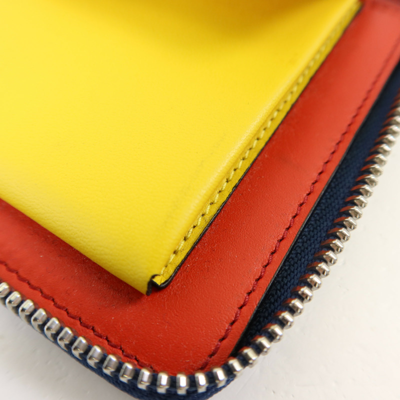 LOEWE 牛皮皮革Round Wallet銀扣錢包-16