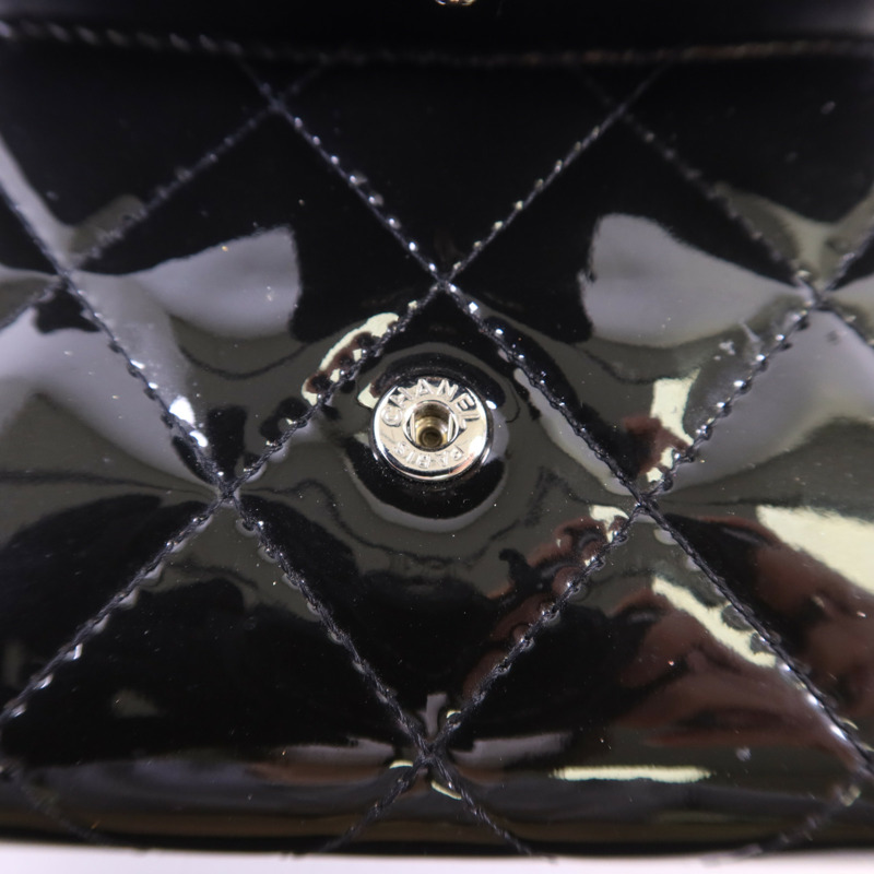 CHANEL 漆皮皮革Card Case銀扣卡片套-7