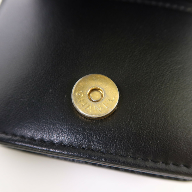 CHANEL 牛皮皮革Boy Belt Bag金扣鏈帶腰包-9