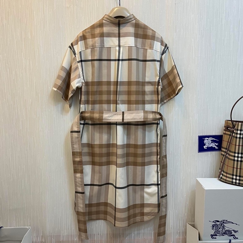 BURBERRY 英國冰霜白格紋洋裝UK4-5