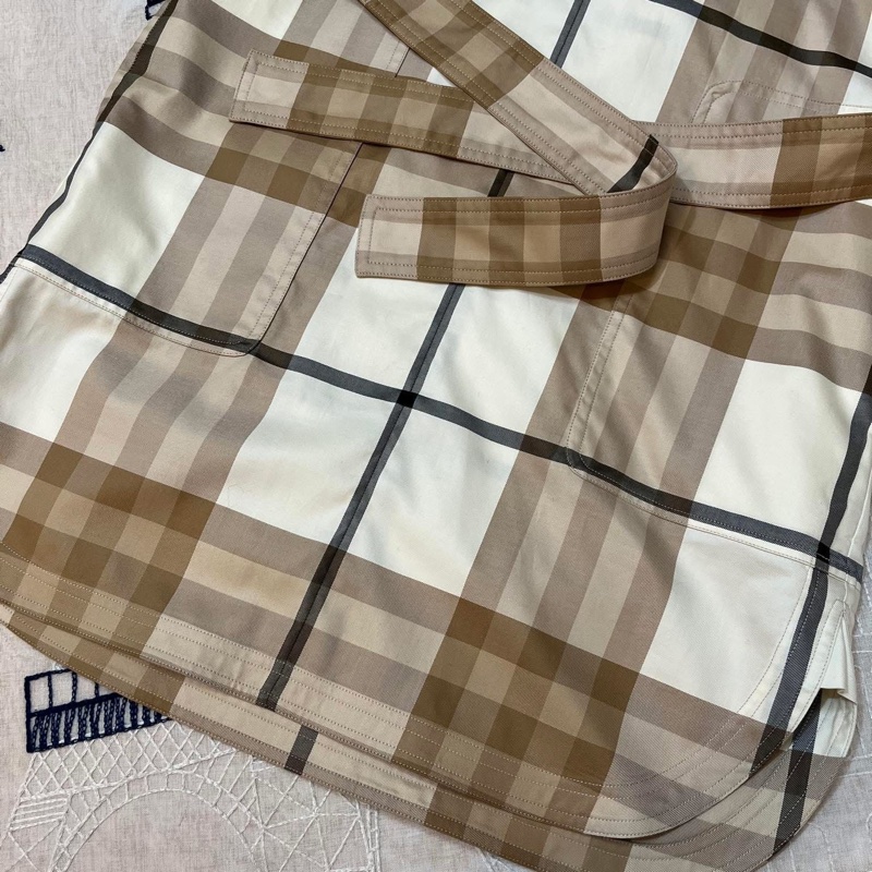 BURBERRY 英國冰霜白格紋洋裝UK4-8