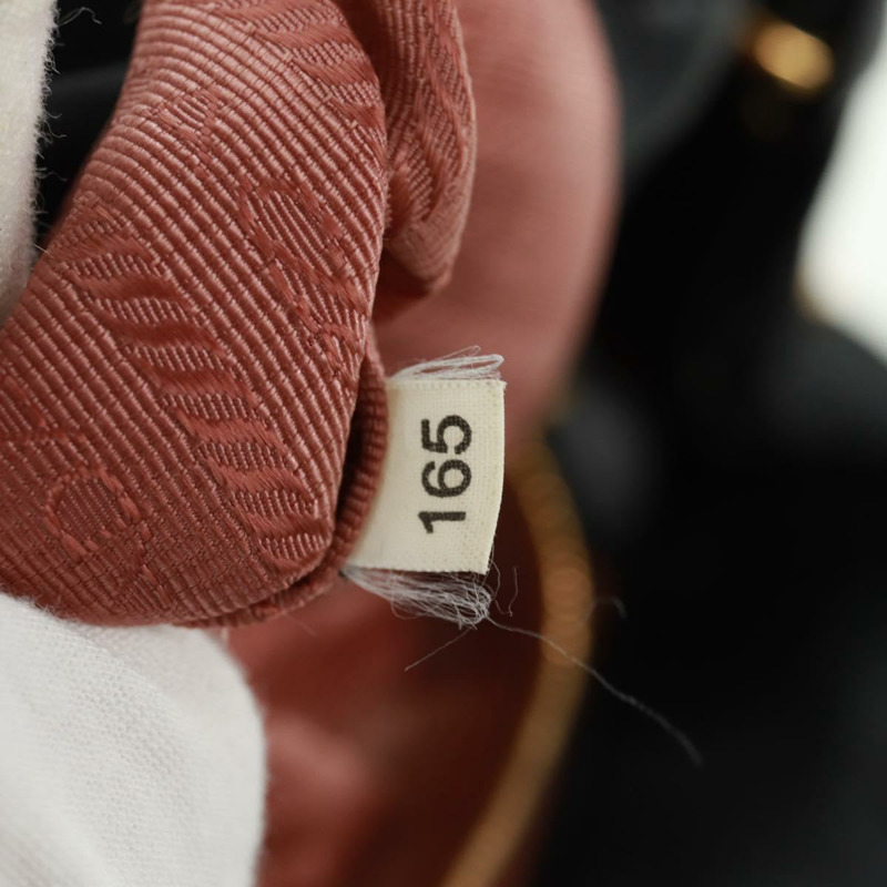 【日本直送】PRADA 尼龍皮革雙肩包 黑色 金色 正品 166142V-9
