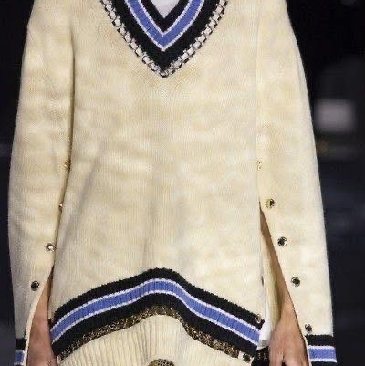 BURBERRY 英國米色學院風毛衣XS-1