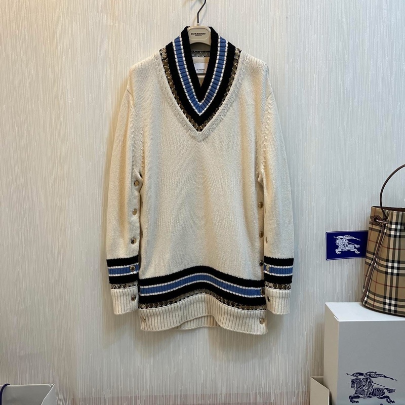 BURBERRY 英國米色學院風毛衣XS-3