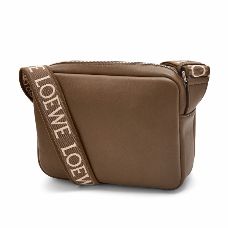 Loewe 男士 XS 徽標單肩包均碼碼23cm*9cm*18cm-1