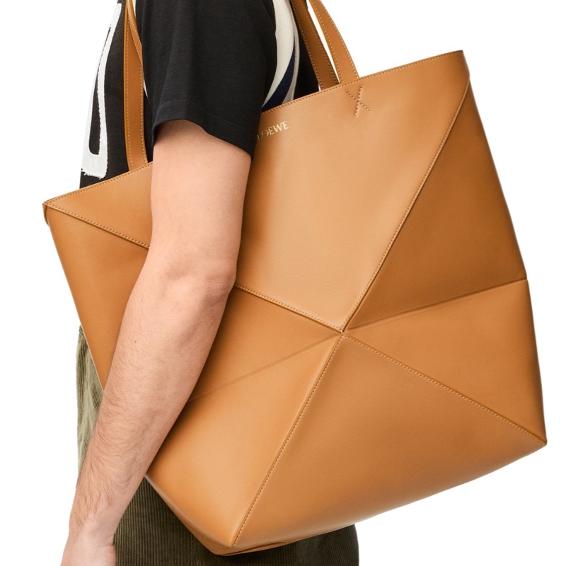 Loewe 男士 Puzzle Fold Tote XL 亮面小牛皮手提包均碼碼MAX、42cm*18cm*41cm-5