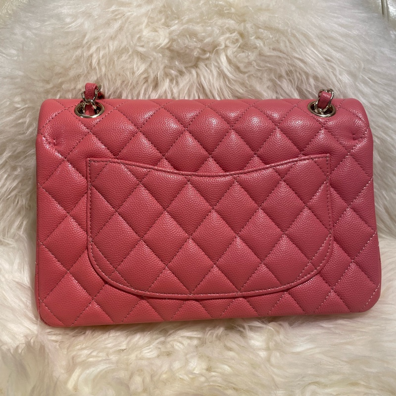 Chanel 23 Classic Flap 珊瑚粉牛皮淺金扣-1