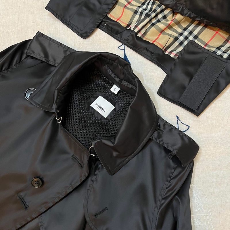 BURBERRY 英國黑色輕盈風衣UK2-8