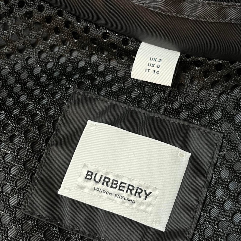BURBERRY 英國黑色輕盈風衣UK2-12