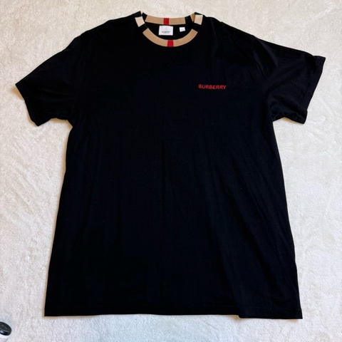 Burberry 巴寶莉 男款黑色T-shirt/男女同款/迪麗熱巴同款/L號/98新美品