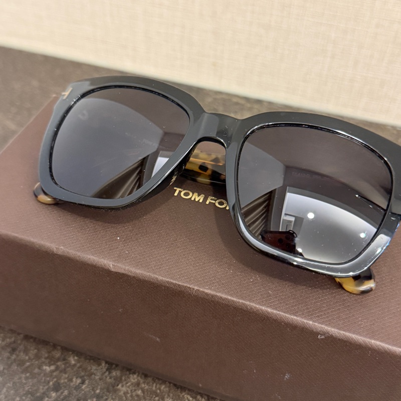 TOM FORD 大框墨鏡-4