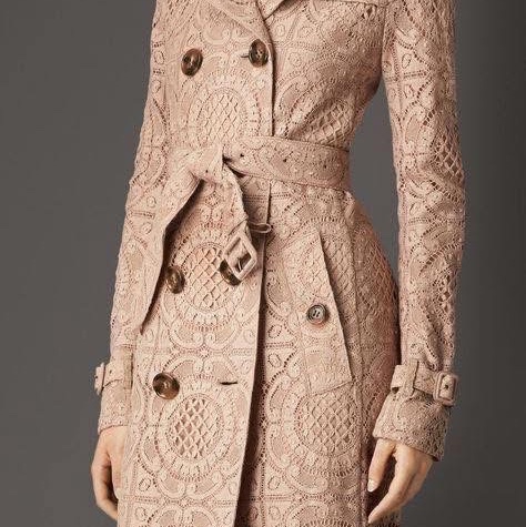 BURBERRY 英國裸粉色蕾絲風衣UK8-1