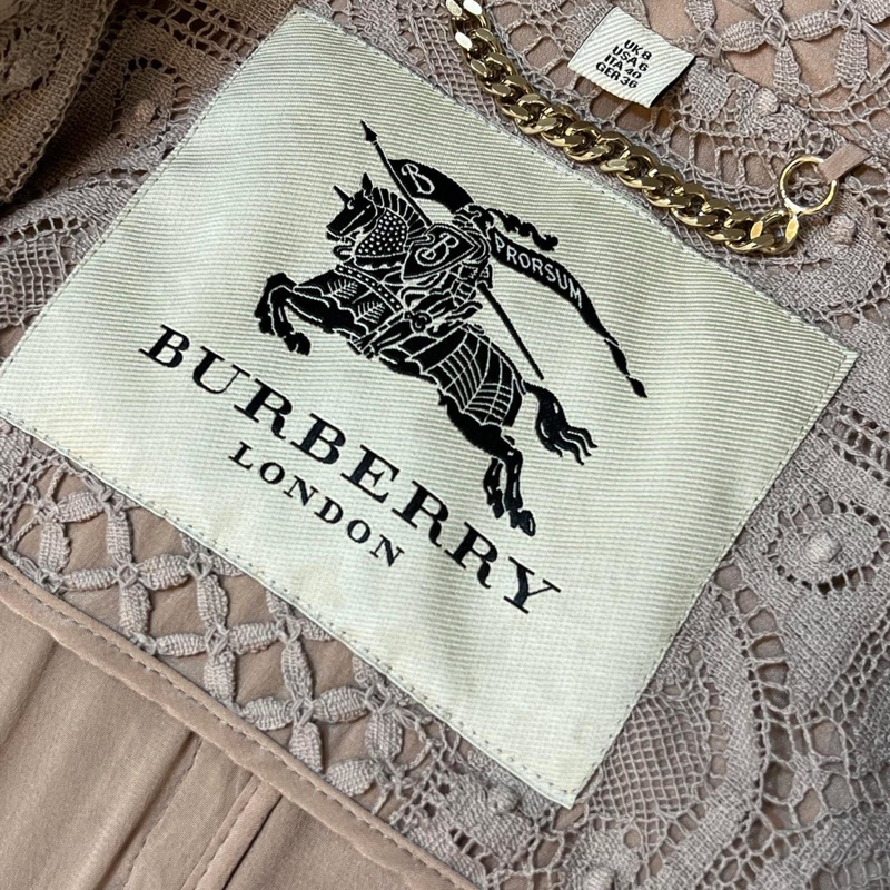 BURBERRY 英國裸粉色蕾絲風衣UK8-10