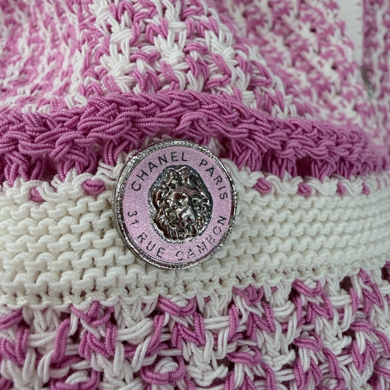 Chanel pink粉紅針織外套罩衫🌙工藝獅子釦-寬鬆over size-5