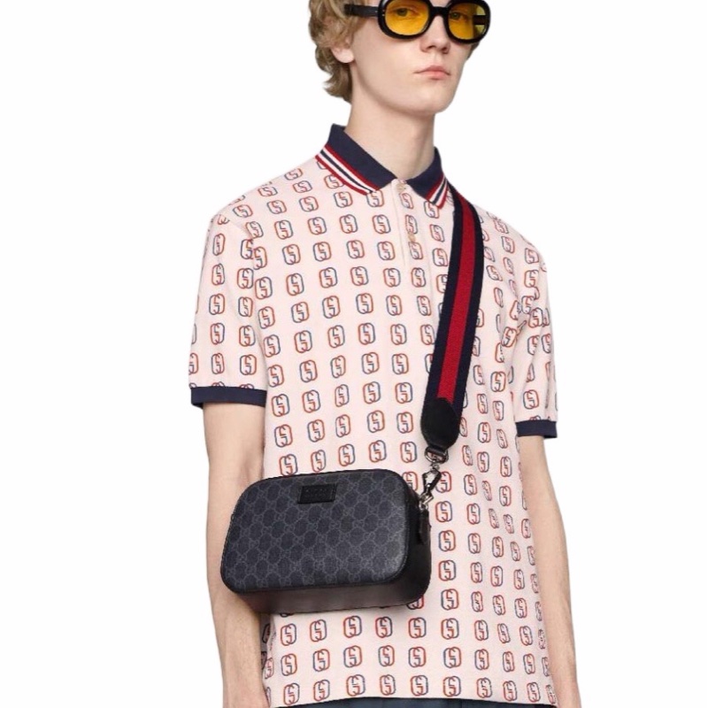 Gucci 男士 GG Supreme帆布肩背包均碼碼小號、24cm*7cm*14cm-3