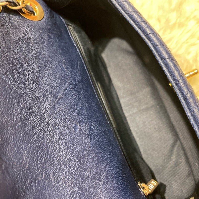 Chanel V 紋深藍牛皮Flap Bag-8
